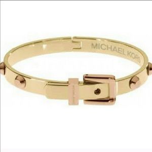 Michael Kors Bracelet in GOLD